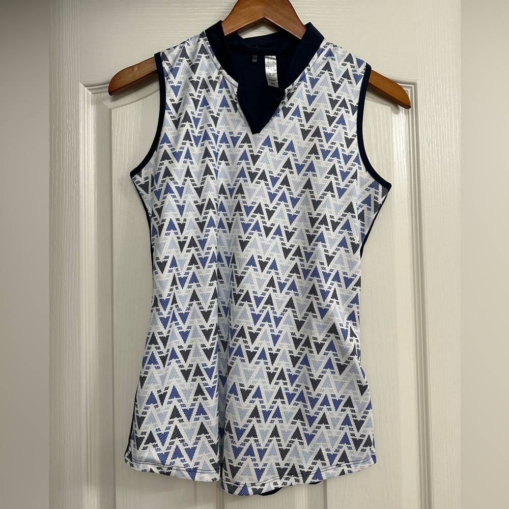 Adidas golf sleeveless top. Size girl’s large. Blue and white.